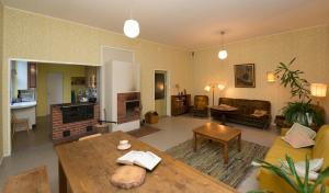 Old Hospital & Sauna at the Beach