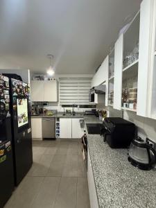 Casa con piscina en privilegiado sector de peñuelas, cercano a la playa peñuelas