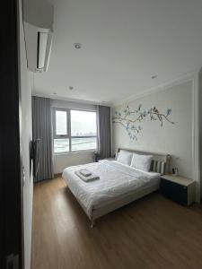 Căn hộ 2 ngủ 2 vệ sinh view biển saphire s1