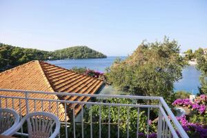 Brna, otok Korcula Two-Bedroom Apartment 1