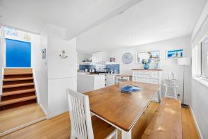 SANTORINI BEACH HOUSE SAFETY BEACH