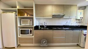 Apto sofisticado a 300m do mar – Quatro Praças