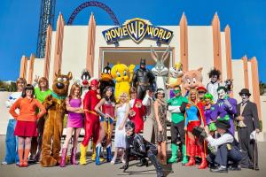 Architectural Luxury Haven with Pool & Views