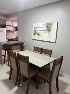 Apartamento 2 quartos praia dos Ingleses para 6 pessoas