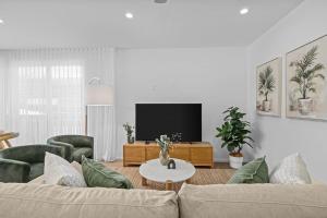 Dreamy Burleigh Getaway-meters to Talle Creek