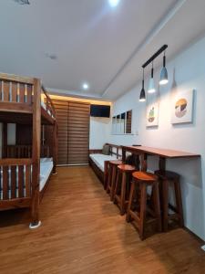 Upper Room Megatower III