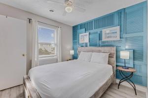 Beachside Getaway - Pet Friendly - Pool