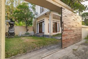 Singaraja Sea View Villa