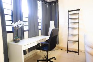 Descanso y compras en Zona Río frontera cercana