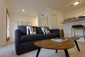 The Grand Dame of Shaw-Between Shaw & Logan Circle