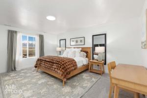 Utah County Lake View Retreat