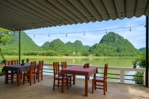 Duong Riverside Homestay