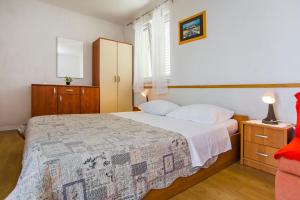 Family friendly seaside apartments Drace, Peljesac - 4529