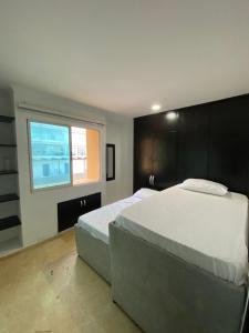 YOLO solo se vive una vez - MORROS Cartagena