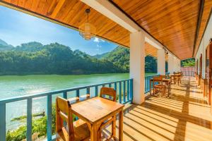 Sabaidee Nam Ou River View