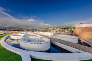 Kora 2br pool Apartment