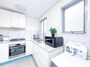 One-bedroom Granny Flat In Arncliffe Near Airport