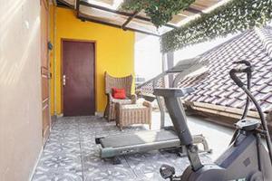 RedDoorz near Kemang Square