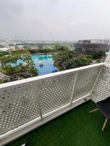 Affordable Cozy Studio in West Vista Apartment, Cengkareng