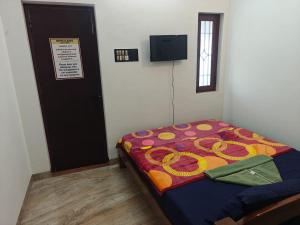 Sri Balaji Guest House Near Auroville Beach