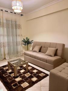 Charming 3BR Apt with amazing garden view & fast wifi