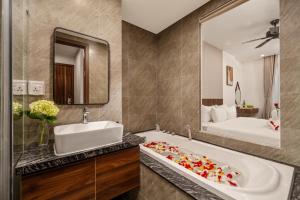 Zen Lotus Hotel & Apartment