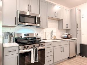 Beautiful 1B1B - Medical District - Dallas Airport