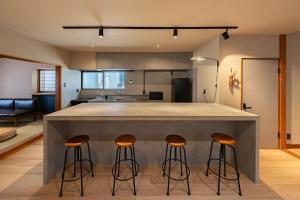 200 m2 Modern Japanese style private 6LDK House