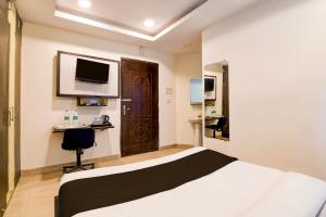 Collection O Techno India University Saltlake Formerly A&M Regency