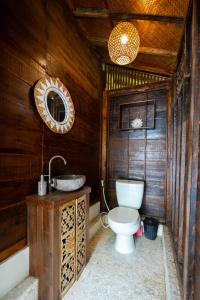 4BR Tropical Private Pool Villa in Kerobokan