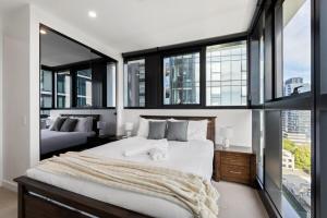 Prime 2B2B1C Box Hill Apartment