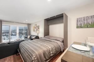 Great Location! Downtown WP with Hot Tub! Sleeps 6!