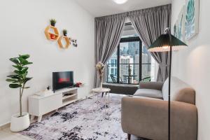 Legasi Residence Direct KLCC VIEW Only10minWalkToKLCC With PS4 AndBoardGames