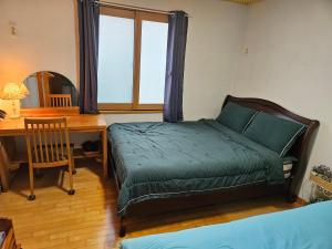 Tongyeong One Guesthouse