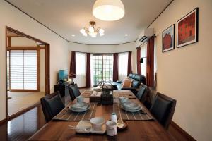 ディズニー徒歩圏 舞浜駅徒歩7分 大正浪漫が息づく上質な和洋風貸別荘 空港アクセス良好 喜楽屋