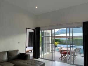 2 Bed 2 Bath Private Pool Villa Near Beach