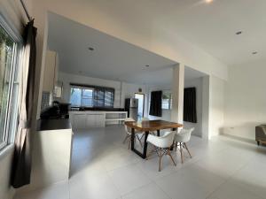 2 Bed 2 Bath Private Pool Villa Near Beach