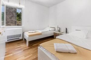 Villa Ancora - Merope Apartment Sv.Jakov - Happy Rentals