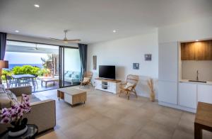 Appartement 2 chambres avec piscine, vue mer sur la baie