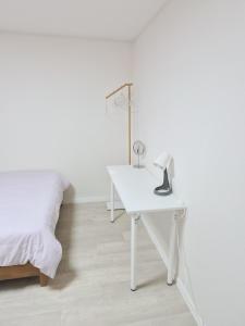 The first Hongdae stay