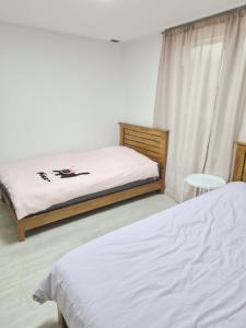 The first Hongdae stay