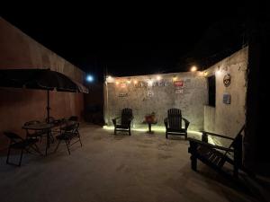 House with garage 3 bedrooms-5 min USA-Fast WiFi