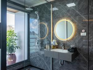 Secret Halong Cruise