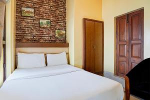 Townhouse Varanasi Ganga Ghat