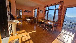 Thakur homes- couple and family friendly homestay