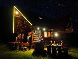 A private log house in a secluded beach, LOGOUT