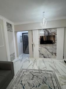 شقة فندقية فاخرة جديدة بكمبوند الرحاب