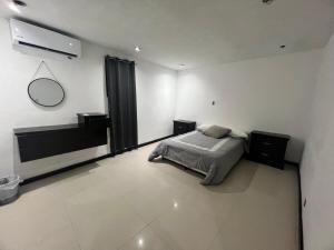 Beautiful large central house 500Mbps WiFi