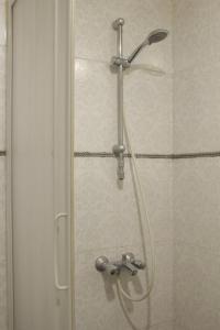 Cozy Ground Floor 2 Bedroom Apartment in Maadi