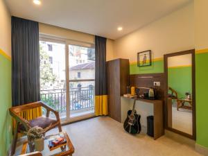 The Hosteller Rishikesh, Laxman Jhula